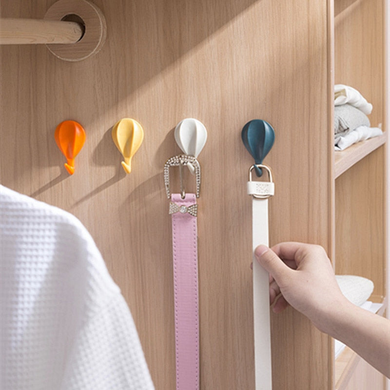 8pcs Hot Air Balloon Wall Hooks Clothes Towel Mask Hanger Self-adhesive Bathroom Kitchen Hook Keys Organizer Holder Home Decor - Provence Home Living Store