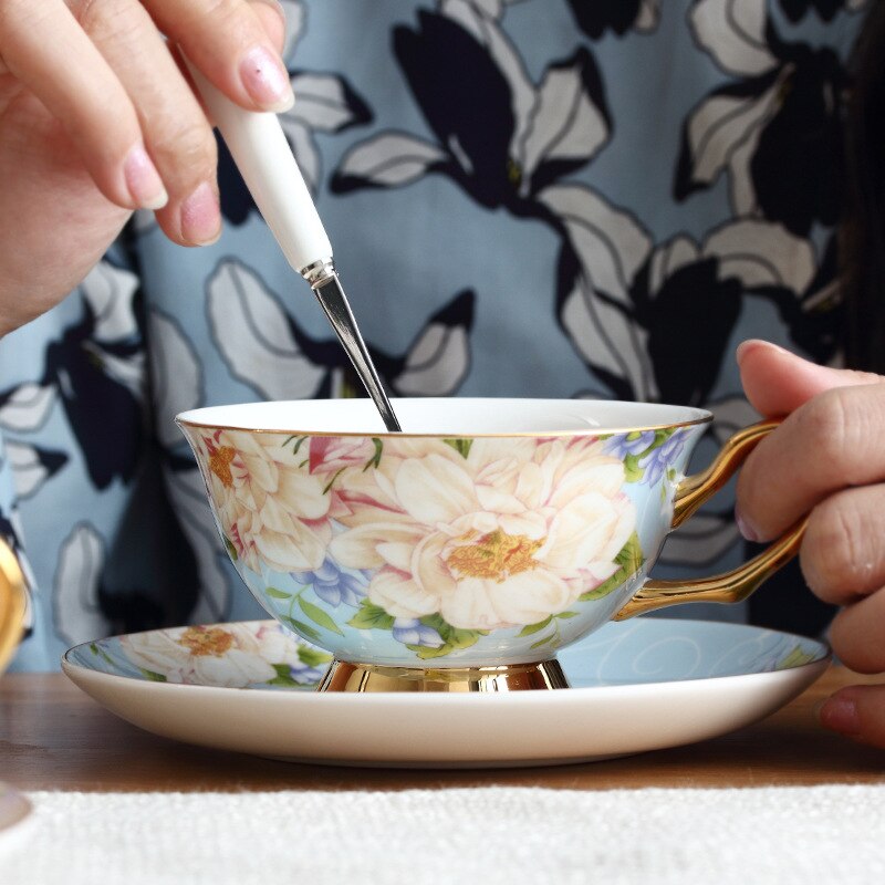 Elegant Gold Ceramic British Style Afternoon Tea Dessert Flower Tea Cup and Saucer Coffee Cup With Gold Handle office mug - Provence Home Living Store